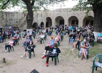 PiSiCiLe au cucerit Cetatea de Scaun a Sucevei