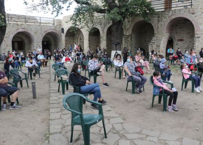 PiSiCiLe au cucerit Cetatea de Scaun a Sucevei