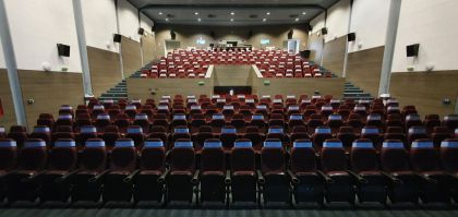 Teatrul Municipal „Matei Vișniec” Suceava își suspendă activitatea pentru următoarele două săptămâni