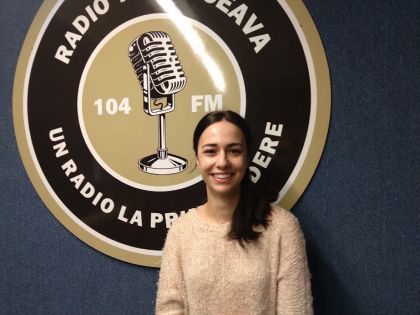 Diana Lazăr, încîntată de lucrul la ”Cîntăreața cheală” - interviu la Radio TOP Suceava