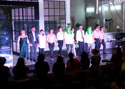 Spectacolul H.A.H. – Hidden Abuse Holdings  a revenit pe scena Teatrului Municipal „Matei Vișniec” Suceava