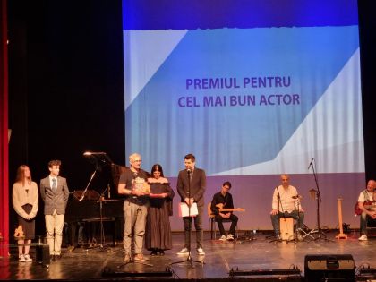 Actorul Cătălin Ștefan Mîndru s-a întors câștigător de la Festivalul Atelier al Teatrului Municipal Baia Mare