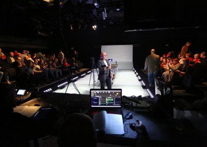 Spectacolul Münchausen la Sala Atelier a TNB, în zilele de 9 și 10 noiembrie în cadrul FNT 2022