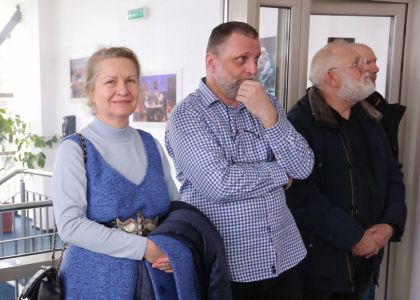 Expoziția „Simboluri sacre ale Bucovinei”, semnată Dimitrie Roman,  în spațiul expozițional al TMMVS