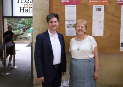 Președintele Institutului Cultural Român, domnul Liviu Jicman, s-a aflat ieri, în sala Théâtre des Halles - Avignon.