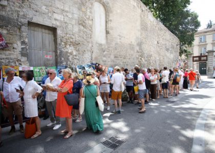 Spectacolul străzii și artiștii. Avignon