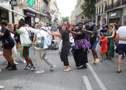 Spectacolul străzii și artiștii. Avignon