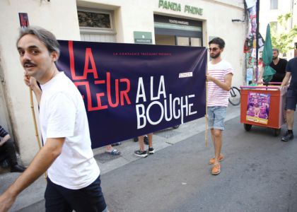 Spectacolul străzii și artiștii. Avignon