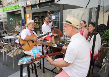 Avignon – cea mai mare „piaţă de teatru“ din Franţa