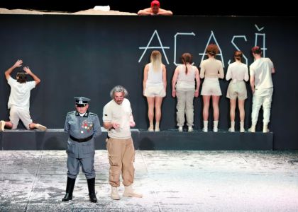 Spectacolul „Întoarcerea acasă” de Matei Vișniec, regia Botond Nagy a fost răsplătit cu foarte multe aplauze la Festivalul Internațional de Teatru „Liviu Ciulei”!
