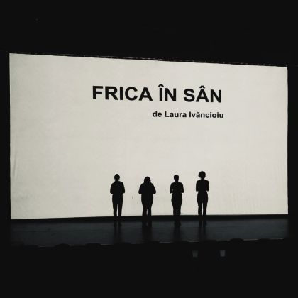 Spectacolul-lectură „Frica în sân”, de Laura Ivăncioiu, regia Cosmin Panaite, în deschiderea evenimentului „Oprește cancerul de col uterin!”