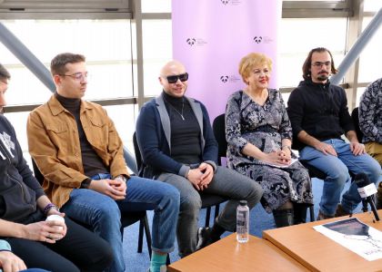 ”Cum vă place”, o nouă premieră la Teatrul ”Vișniec” Suceava - Televiziunea Intermedia Suceava