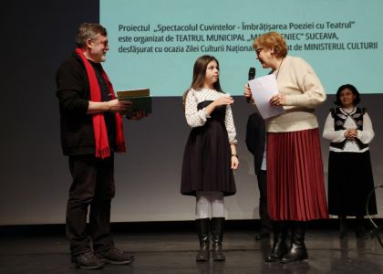 Proiectul „Spectacolul Cuvintelor - Îmbrățișarea Poeziei cu Teatrul” - premiera câștigătorilor