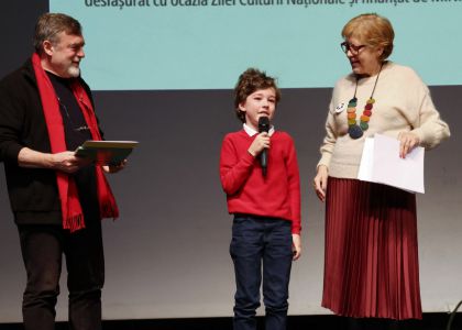 Proiectul „Spectacolul Cuvintelor - Îmbrățișarea Poeziei cu Teatrul” - premiera câștigătorilor