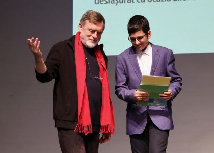 Proiectul „Spectacolul Cuvintelor - Îmbrățișarea Poeziei cu Teatrul” - premiera câștigătorilor