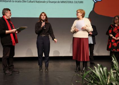 Proiectul „Spectacolul Cuvintelor - Îmbrățișarea Poeziei cu Teatrul” - premiera câștigătorilor