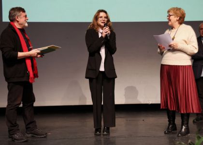 Proiectul „Spectacolul Cuvintelor - Îmbrățișarea Poeziei cu Teatrul” - premiera câștigătorilor