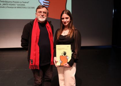 Proiectul „Spectacolul Cuvintelor - Îmbrățișarea Poeziei cu Teatrul” - premiera câștigătorilor