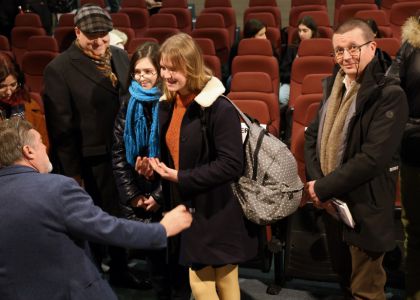 Evenimentul Spectacolul Cuvintelor - Îmbrațișarea Poeziei cu Teatrul, dedicat Zilei Culturii Naționale - ziua a 2-a