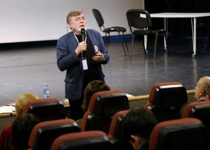 Evenimentul Spectacolul Cuvintelor - Îmbrațișarea Poeziei cu Teatrul, dedicat Zilei Culturii Naționale - ziua a 2-a