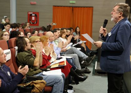 Evenimentul Spectacolul Cuvintelor - Îmbrațișarea Poeziei cu Teatrul, dedicat Zilei Culturii Naționale - ziua a 2-a