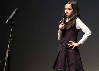 Evenimentul Spectacolul Cuvintelor - Îmbrațișarea Poeziei cu Teatrul, dedicat Zilei Culturii Naționale - ziua a 3-a (prima parte)