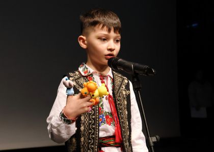 Evenimentul Spectacolul Cuvintelor - Îmbrațișarea Poeziei cu Teatrul, dedicat Zilei Culturii Naționale - ziua a 3-a (prima parte)