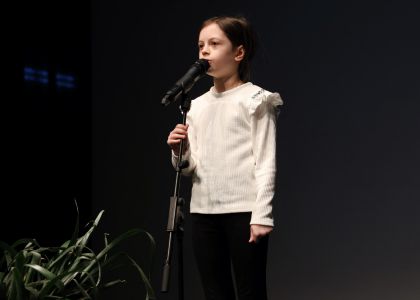 Evenimentul Spectacolul Cuvintelor - Îmbrațișarea Poeziei cu Teatrul, dedicat Zilei Culturii Naționale - ziua a 3-a (prima parte)