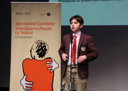 Evenimentul Spectacolul Cuvintelor - Îmbrațișarea Poeziei cu Teatrul, dedicat Zilei Culturii Naționale - ziua a 3-a (partea a II-a)