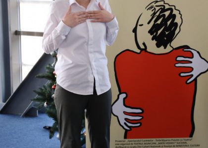 Evenimentul Spectacolul Cuvintelor - Îmbrațișarea Poeziei cu Teatrul, dedicat Zilei Culturii Naționale - ziua a 3-a (partea a III-a)