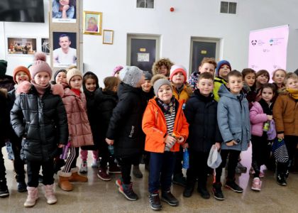 Ziua Mondială a Teatrului pentru Copii și Tineret sărbătorită în avans