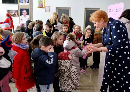 Ziua Mondială a Teatrului pentru Copii și Tineret sărbătorită în avans
