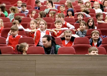 Ziua Mondială a Teatrului pentru Copii și Tineret sărbătorită în avans