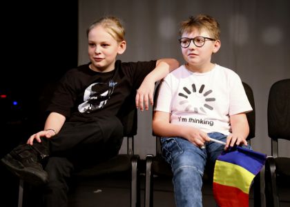 20 martie - Ziua Mondială a Teatrului pentru Copii și Tineret