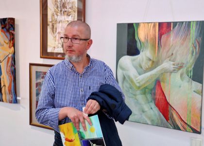 ÎMPREUNĂ -  Vernisaj. Expoziție de pictură, tapiserie și grafică, Lucia Pușcașu și Camelia Sadovei, artiste plastice