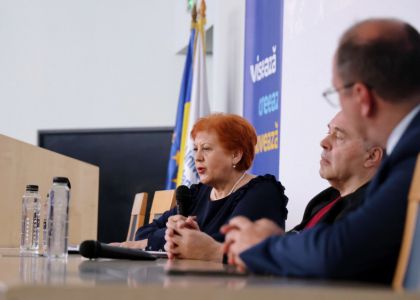 Diplomație și leadership cultural
