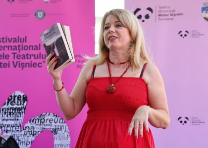 Drumul spre Soare-Răsare. Lansare de carte, Ioana Nicolaie