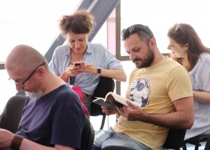 GUSTUL TEATRULUI - Lansare de carte, Carmen Mihalache, Editura Junimea, Iași, 2025