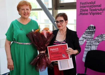 GUSTUL TEATRULUI - Lansare de carte, Carmen Mihalache, Editura Junimea, Iași, 2025
