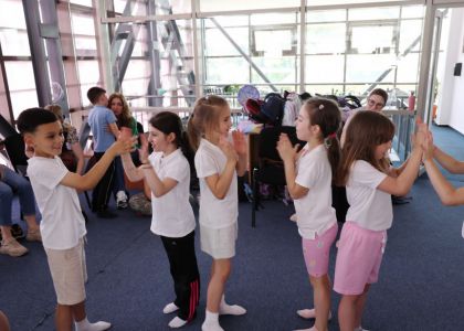 Ateliere de teatru pentru copii și adolescenți