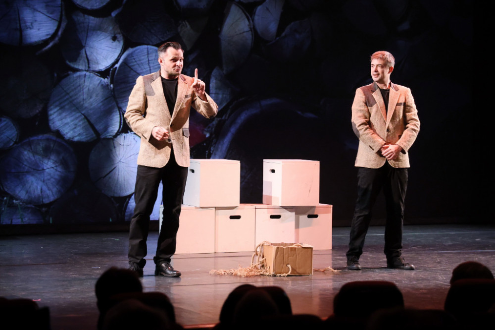 CABARETUL CUVINTELOR