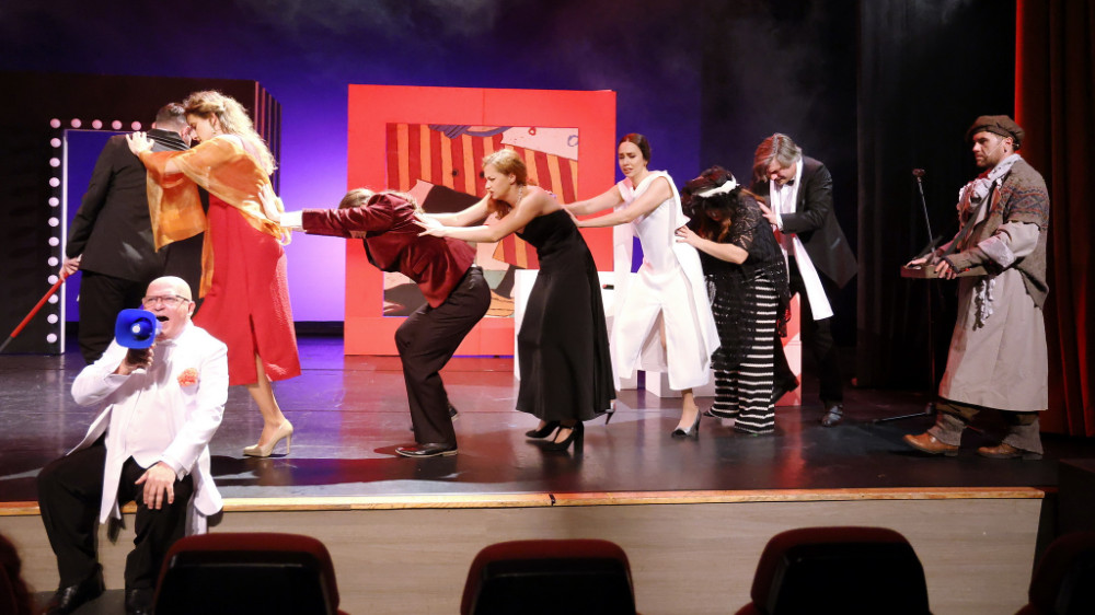 CABARETUL CUVINTELOR