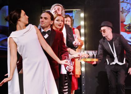 CABARETUL CUVINTELOR