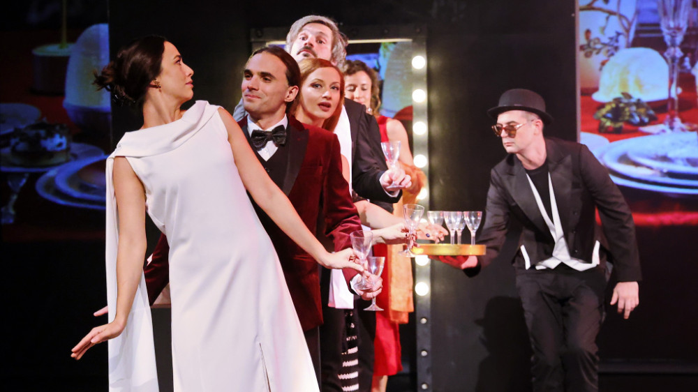 CABARETUL CUVINTELOR