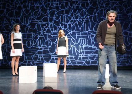 CABARETUL CUVINTELOR