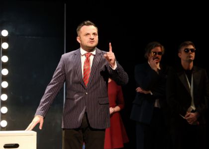 CABARETUL CUVINTELOR