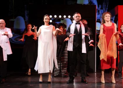 CABARETUL CUVINTELOR