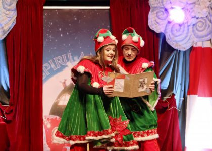 Jurnal de Festival: Ziua II – Culoare, Poveste și Drumuri Deschise