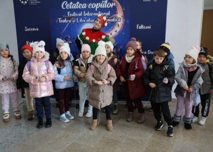 Jurnal de Festival: Ziua II – Culoare, Poveste și Drumuri Deschise