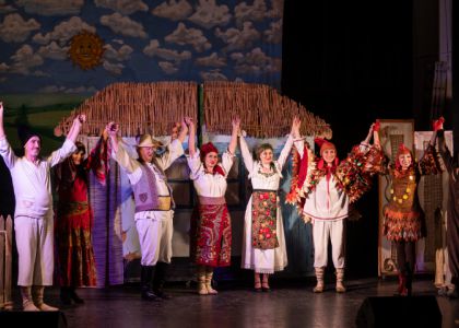 Jurnal de Festival: Ziua III – Magie, Tradiție și Stele pe Scenă